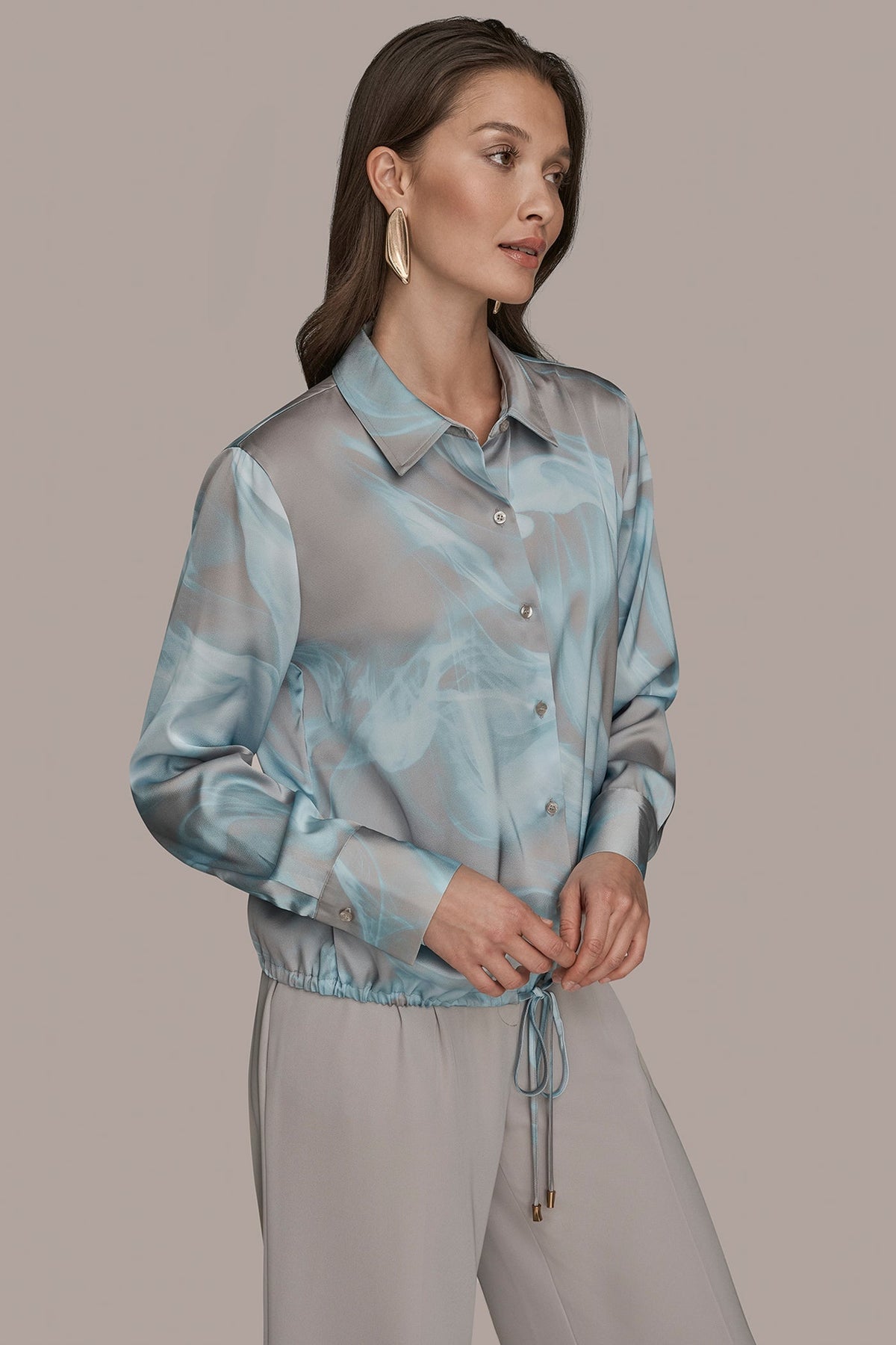 LONG-SLEEVE PRINTED DRAWSTRING BLOUSE