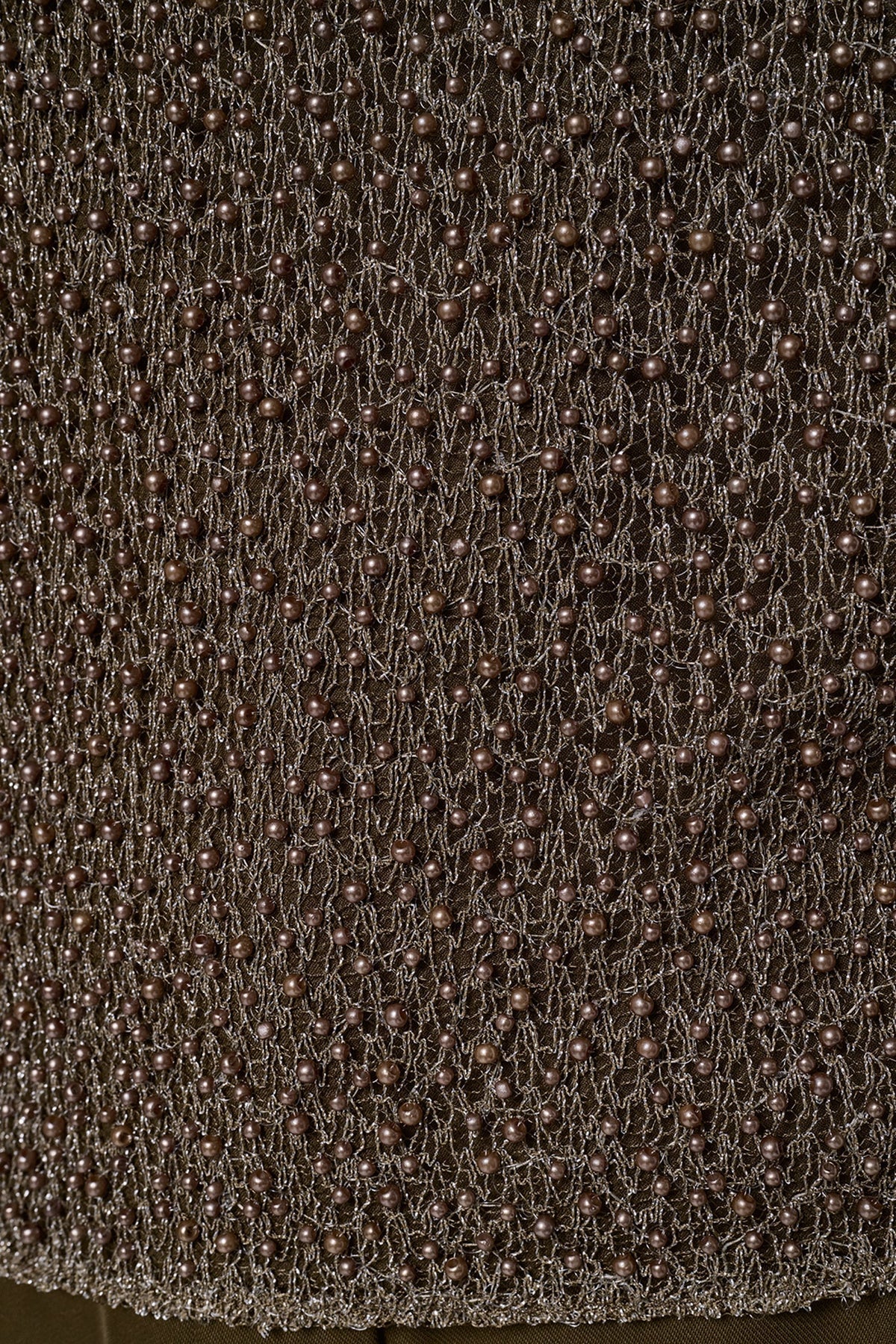 SLEEVELESS PEARL METALLIC BLOUSE