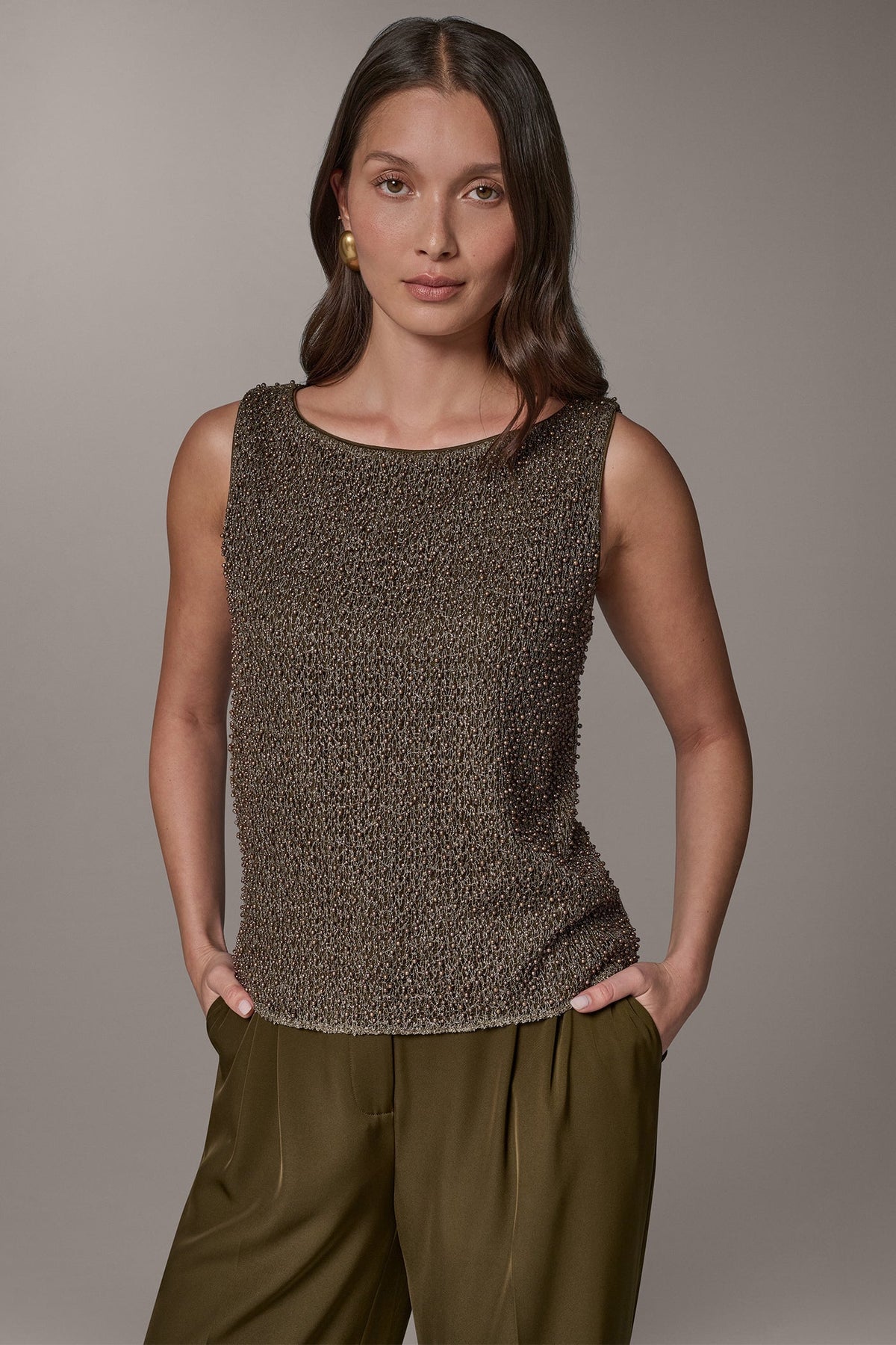 SLEEVELESS PEARL METALLIC BLOUSE